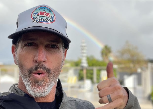 Mark Schulein selfie with Shaka